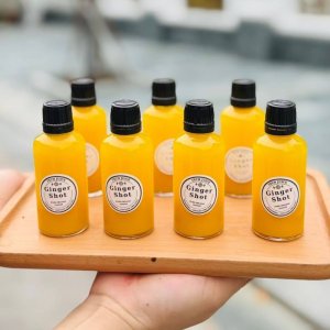 chai thuy tinh tron ginger shot